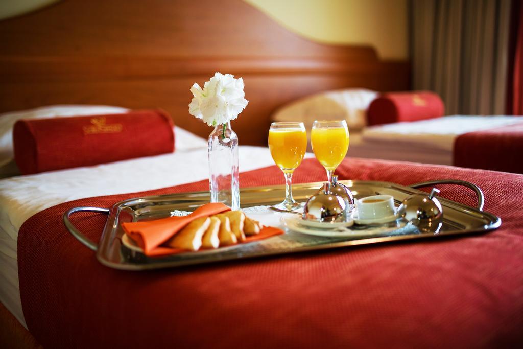 Hotel Venko โดบรอโว ภายนอก รูปภาพ